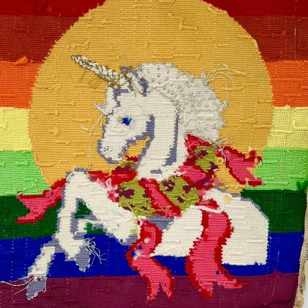 Needlepoint Square‎ Vintage White Unicorn Primary Colors Stripe Completed  16